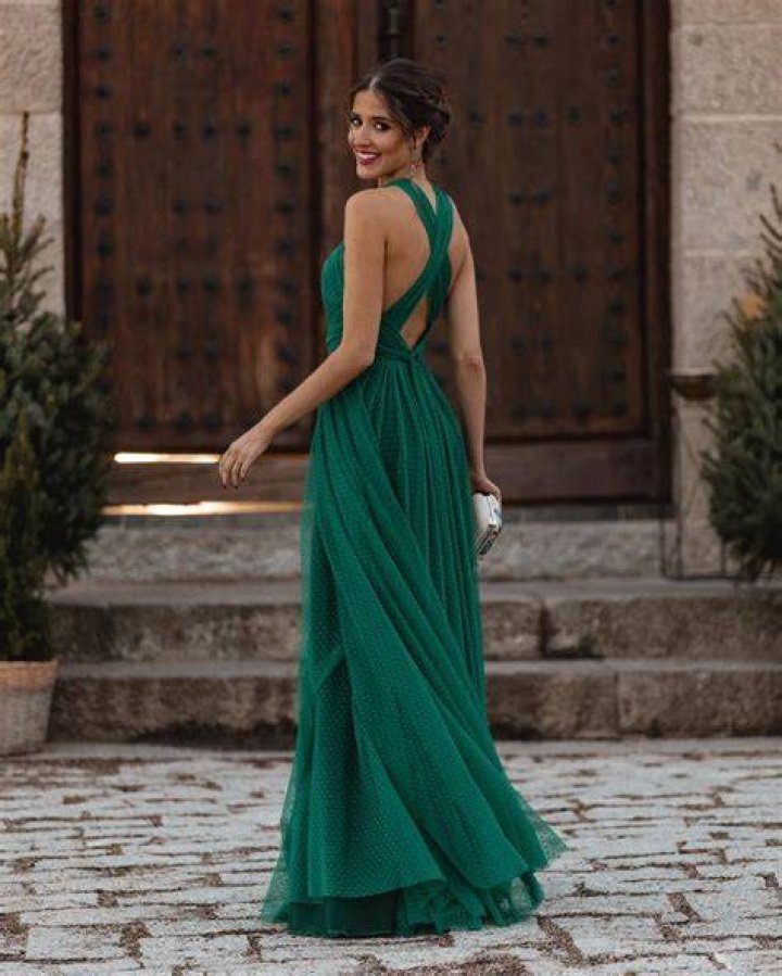 30 vestidos de invitada bonitos para una boda de día