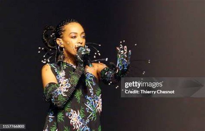 Solange Knowles performs at Radio City Music Hall Solange Knowles performs at Radio City Music Hall
