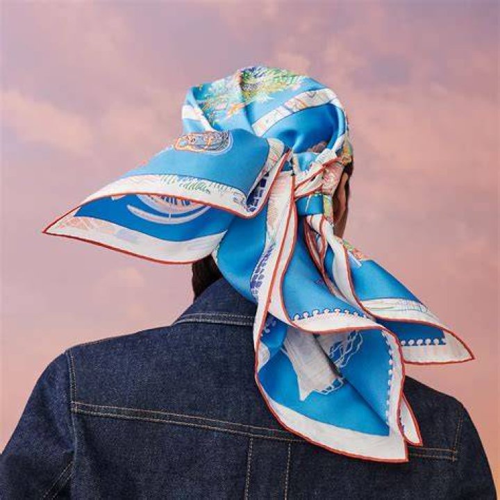 Chevaloscope Scarf Chevaloscope Scarf