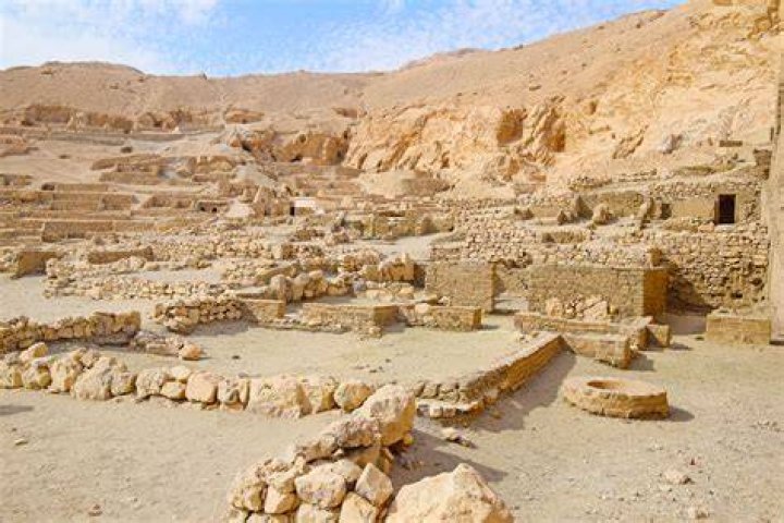 deir