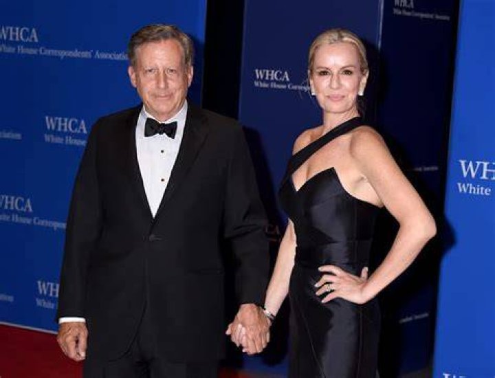 Dr. Jennifer Ashton Net Worth
