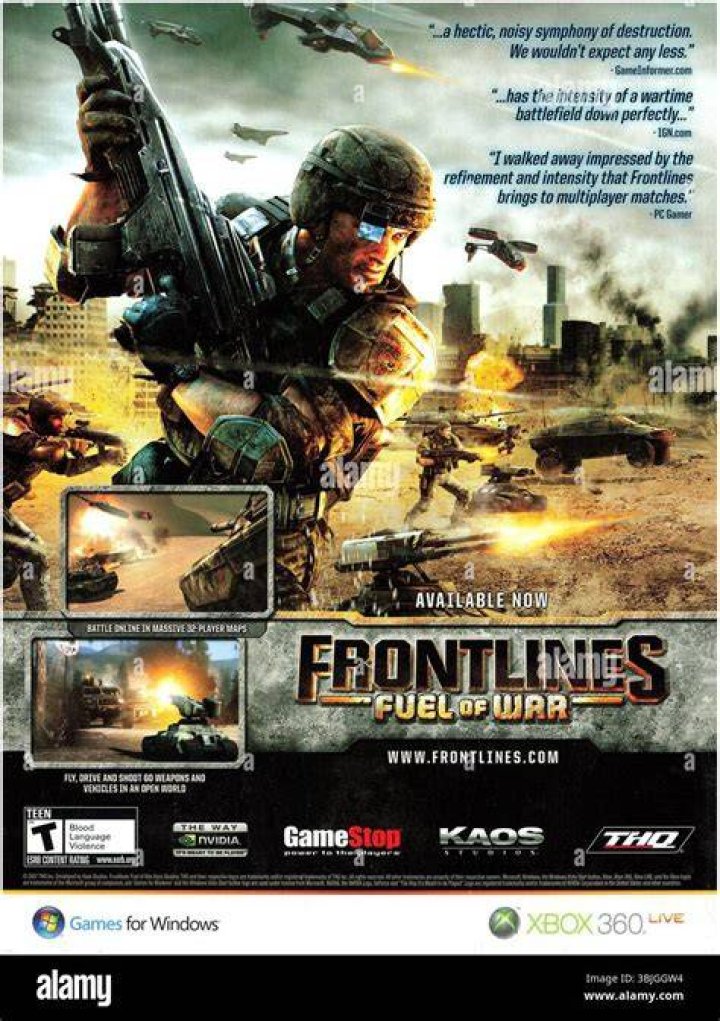 Image from Frontlines showing a Roblox character aiming down a gun