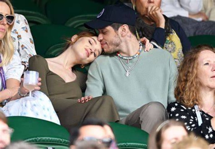 pete davidson phoebe dyenvor