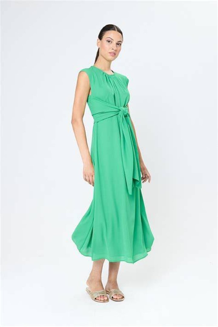 Vestido nudo verde midi Vestido nudo verde midi