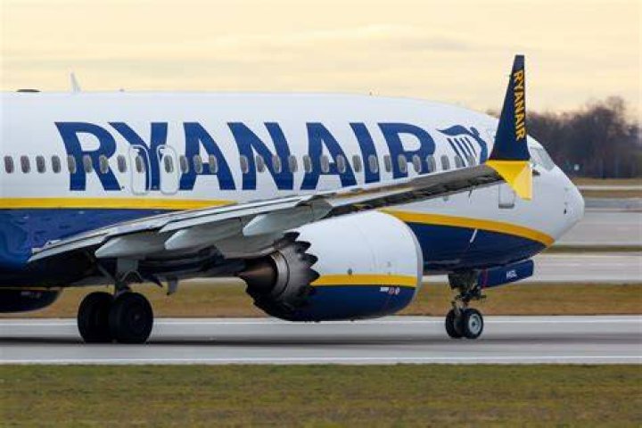 Why are Ryanair landings so bumpy?